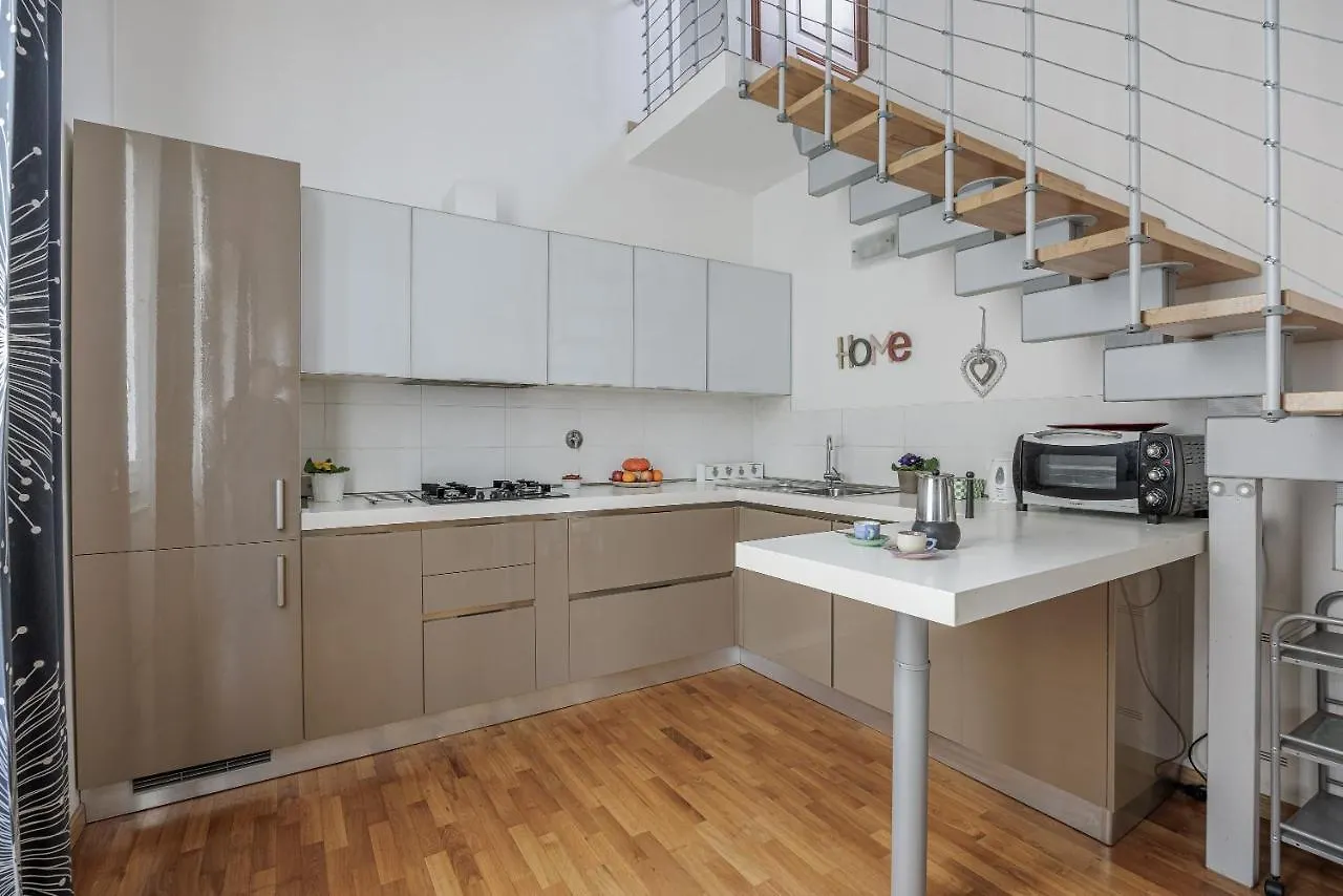 Apartment Ferienwohnung The Bookhouse Florenz